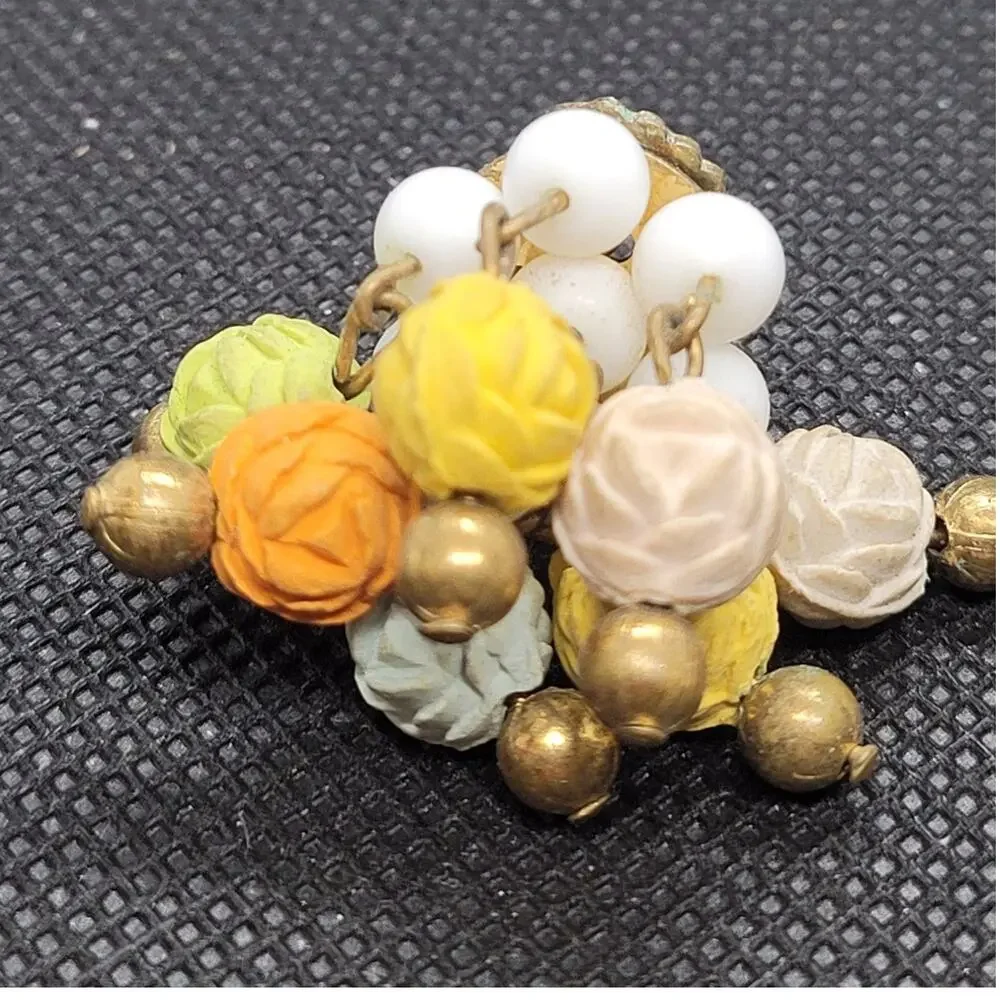 Vintage 1960s Gold Tone Rosette‎ Clip Earrings Milk Glass Pastelcore Mod